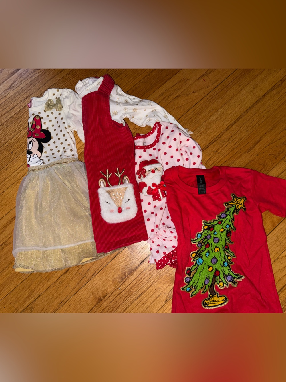 5x Disney Girls Red and Gold Holiday Tops and Skirt Set - Size 4T